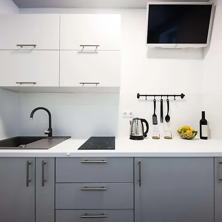 Old Micro-apartments 扎达尔